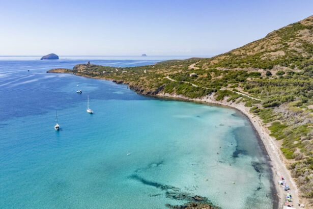 Sant'Antioco, due mesi e poi il nulla: il modello economico che va ripensato
