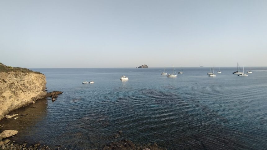 Sant'Antioco può diventare il sud della Sardegna in stile Canarie? Interviste ai locals e analisi del modello turistico da replicare nel Sulcis-Iglesiente.